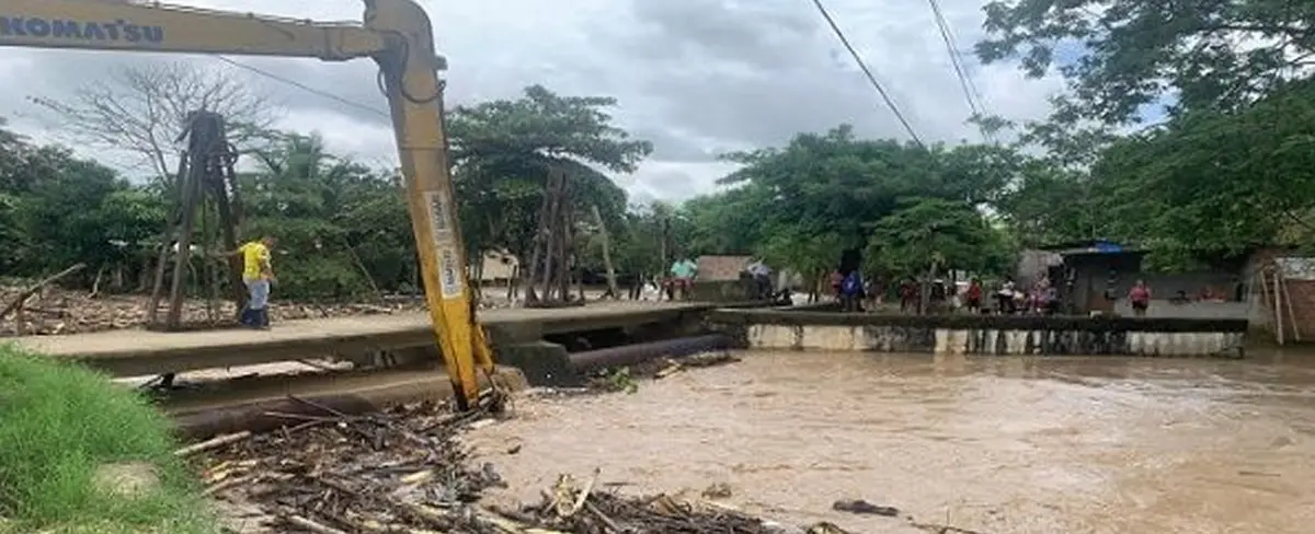 Intensas lluvias dejan 80 mil afectados en Ecuador