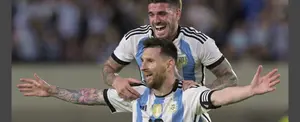 Messi alcanza el gol 800 en su carrera futbolística