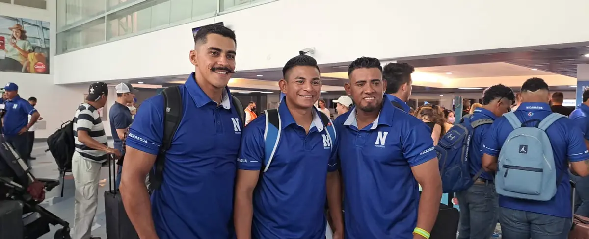 Selección de Nicaragua viaja a EE.UU rumbo al Clásico Mundial de Béisbol