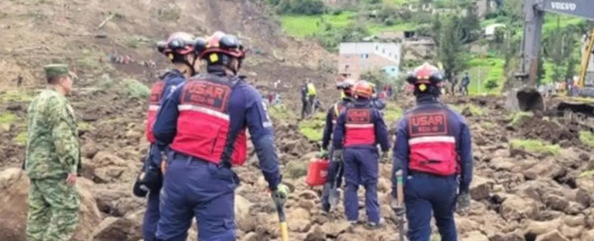 Ecuador reporta 19 estudiantes desaparecidos tras registrarse un deslave