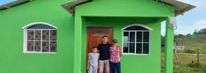 Familia de Bluefields es beneficiada con una vivienda digna a través del Gobierno