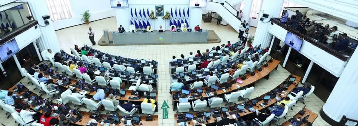 Sesión en homenaje al Héroe Garífuna Joseph Chatoyer en la Asamblea Nacional