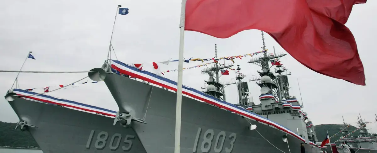 China sanciona a 2 empresas de armas estadounidenses