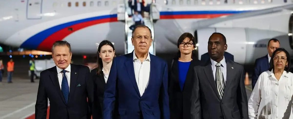 Serguéi Lavrov llega a Cuba en visita oficial