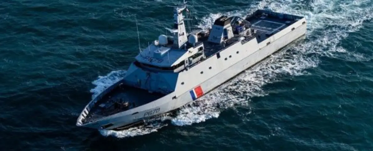 Francia: rescatan a 41 migrantes en el canal de la mancha