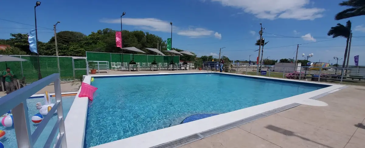 Nuevo centro acuático recreativo en el municipio de san Jorge