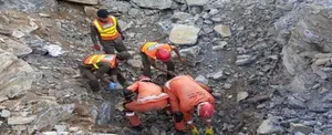 Alud de tierra deja 8 muertos en frontera entre Afganistán y Pakistán