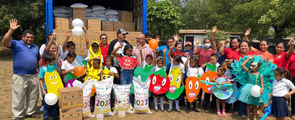 Comunidad educativa de Chinandega recibe Merienda Escolar