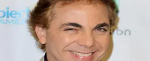Modelo acusa a Cristian Castro de acoso y lo exhibe en supuestos audios