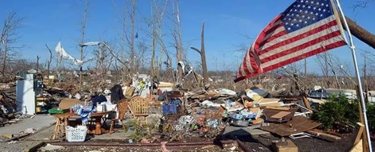 Sube a 32 la cifra de muertos por tormentas y tornados en EE.UU.