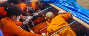 Naufragio en Indonesia deja al menos 11 personas fallecidas