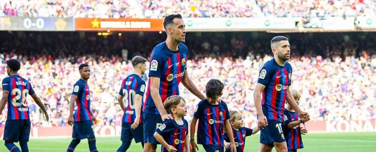 Barcelona golea al Mallorca en el último juego de Busquets y Alba
