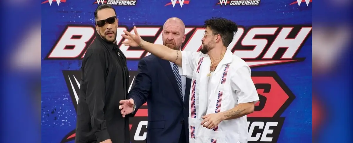 Bad Bunny bofetea a Damian Priest previo a su combate en la WWE