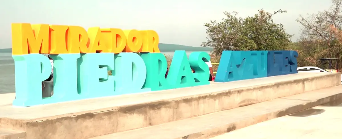 Mirador Piedras Azules ofrece una vista única para los turistas