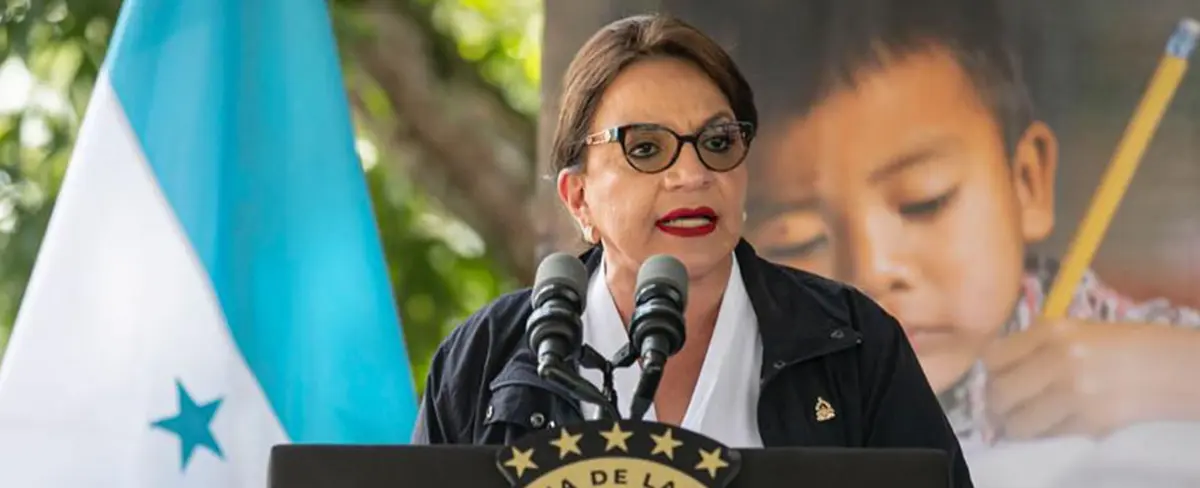 Xiomara Castro denuncia planes desestabilizadores contra su gobierno