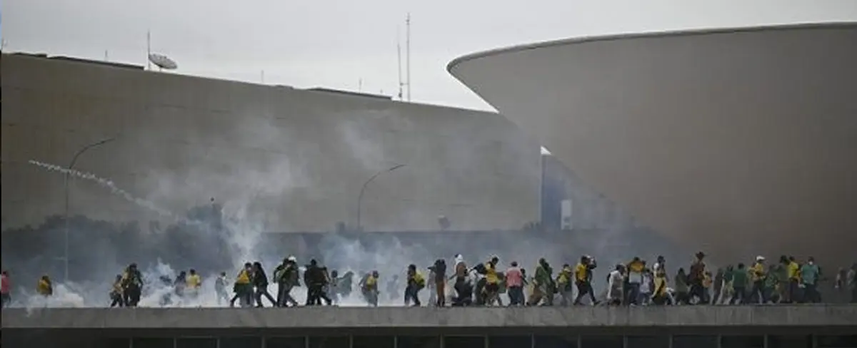 Al menos 1.176 personas imputadas por intento golpista en Brasil