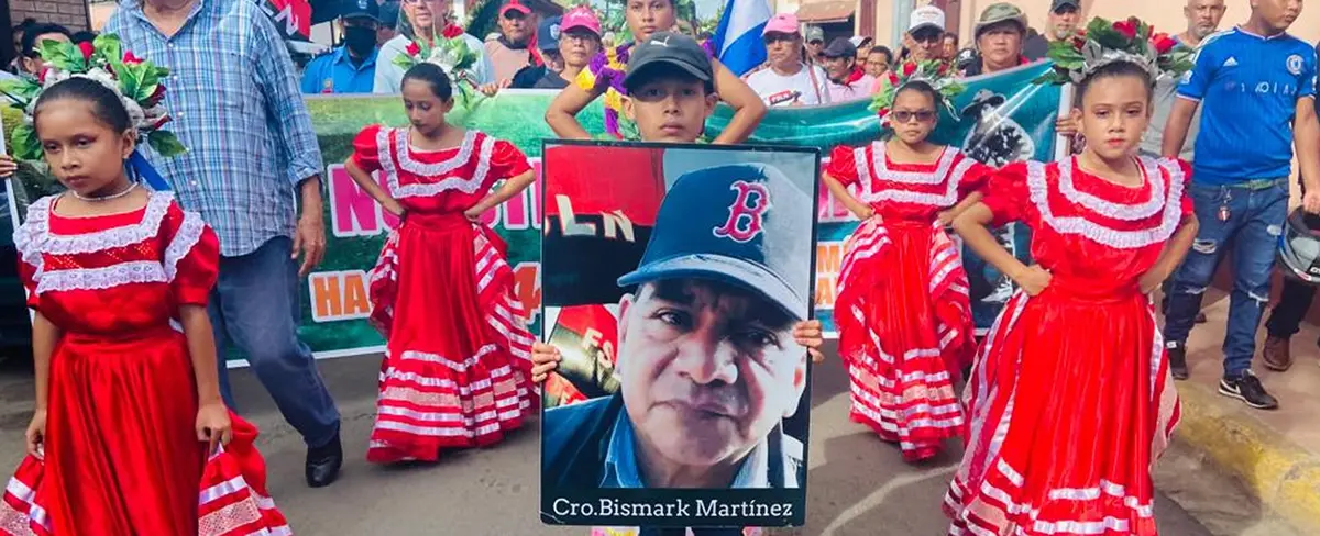 Carazo rinde homenaje al Héroe de la Paz Bismarck Martínez
