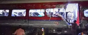 Mueren más de 230 personas tras accidente de trenes en la India