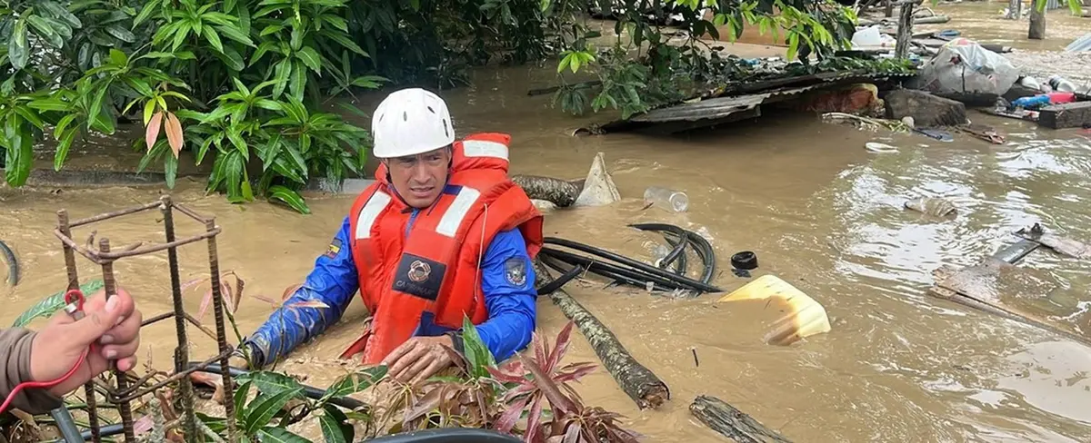 Más de 11 mil afectados por inundaciones en Ecuador