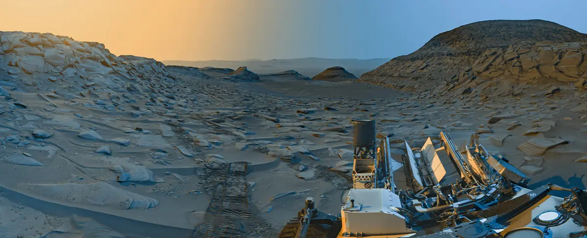 Impresionante imagen del amanecer y atardecer en el planeta Marte