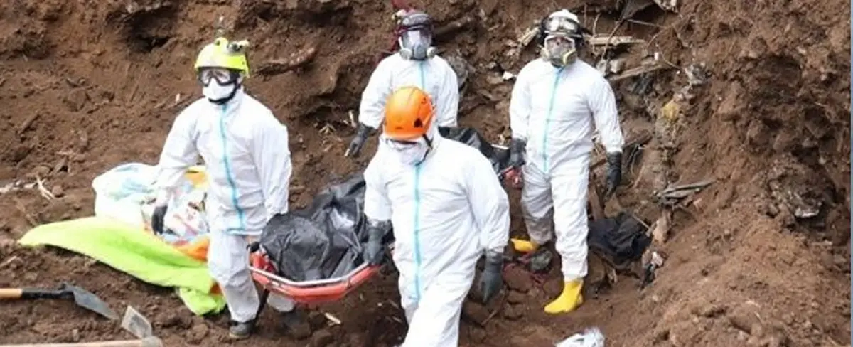 Aumenta a 60 número de fallecidos por alud en Alausí, Ecuador