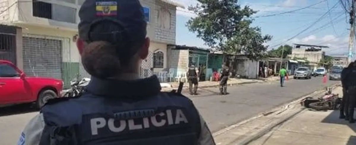 Cinco muertos y ocho heridos por tiroteo en Ecuador