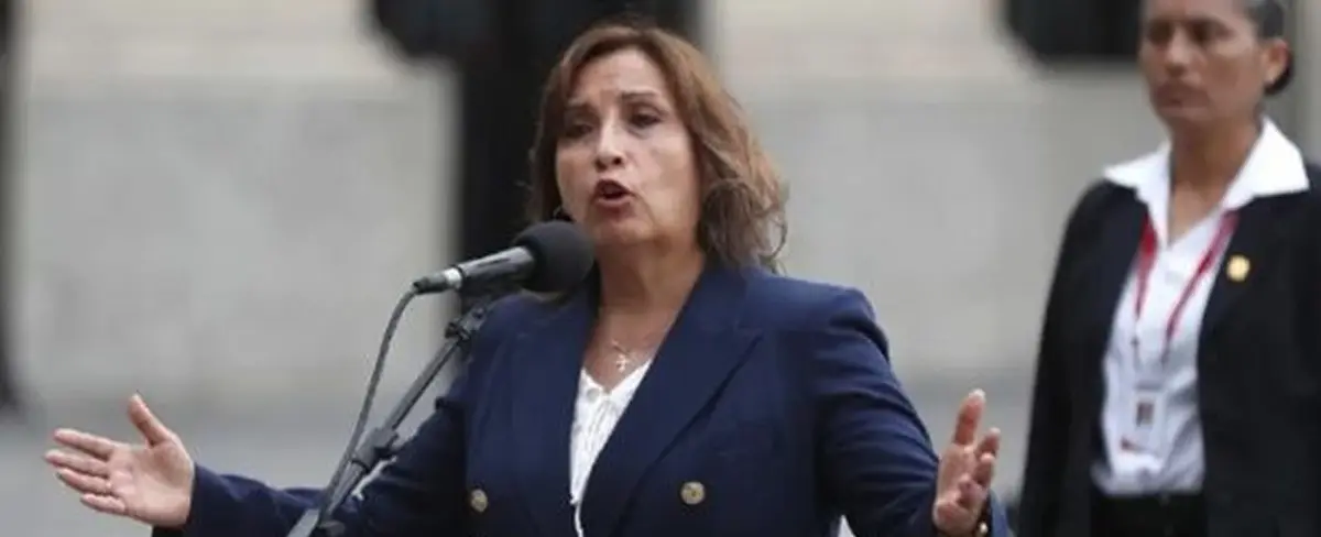 Dina Boluarte declara ante Fiscalía por muertes en protestas