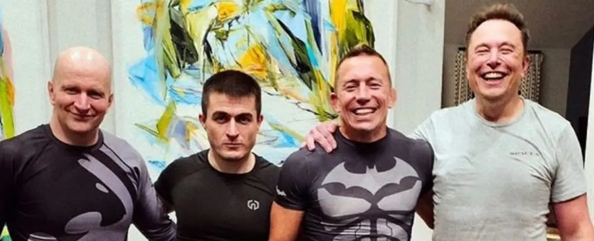 Elon Musk entrena para su posible combate contra Mark Zuckerberg
