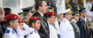 Brasil cierra programa de escuelas militarizadas por Bolsonaro