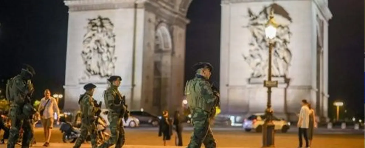 Prosiguen disturbios y represión por sexta noche consecutiva en Francia
