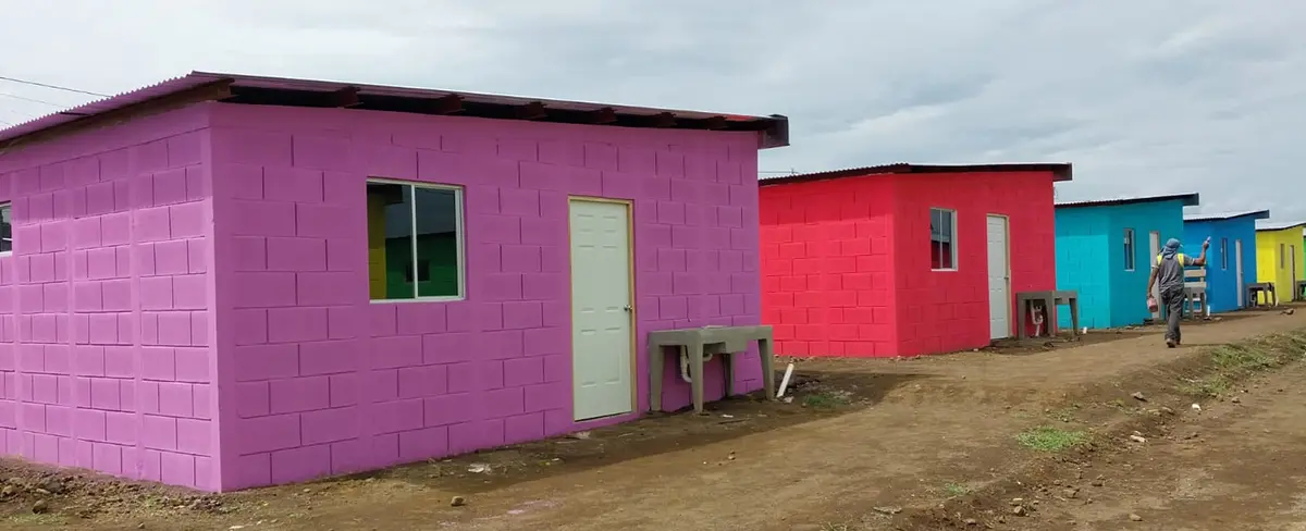 Entregan 270 viviendas dignas en la urbanización Camino del Río