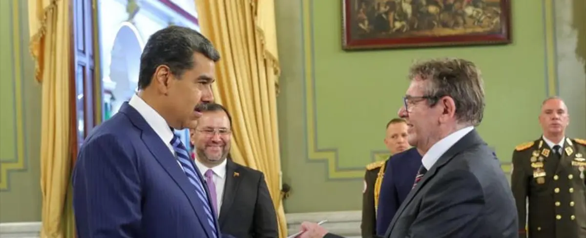 Maduro recibe a nuevos embajadores de Chile, Francia y Colombia