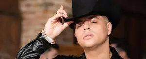 Vocalista de Grupo Firme anuncia su retiro
