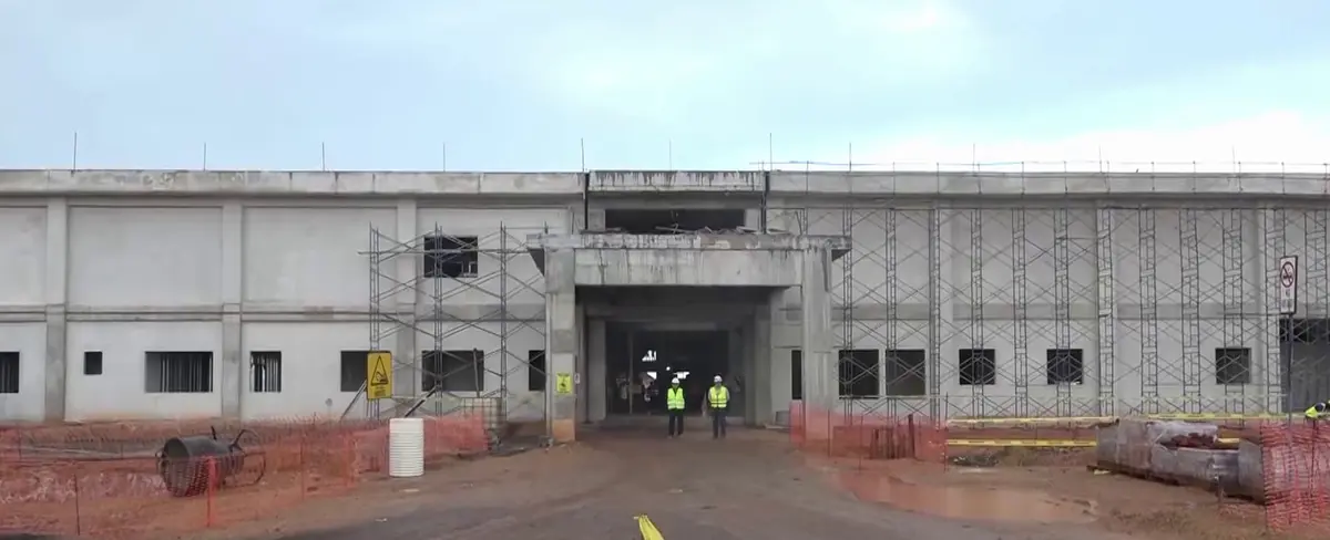 Avanza en un 50% la construcción del Hospital Regional Nuevo Amanecer