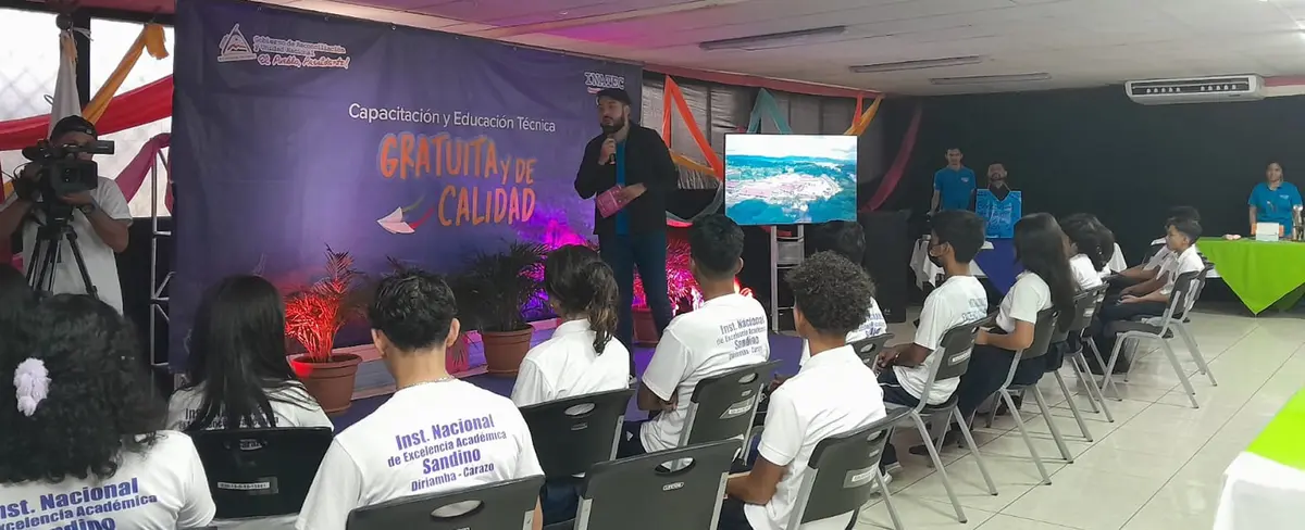 Desarrollan feria de innovación pedagógica en centro técnico de Diriamba