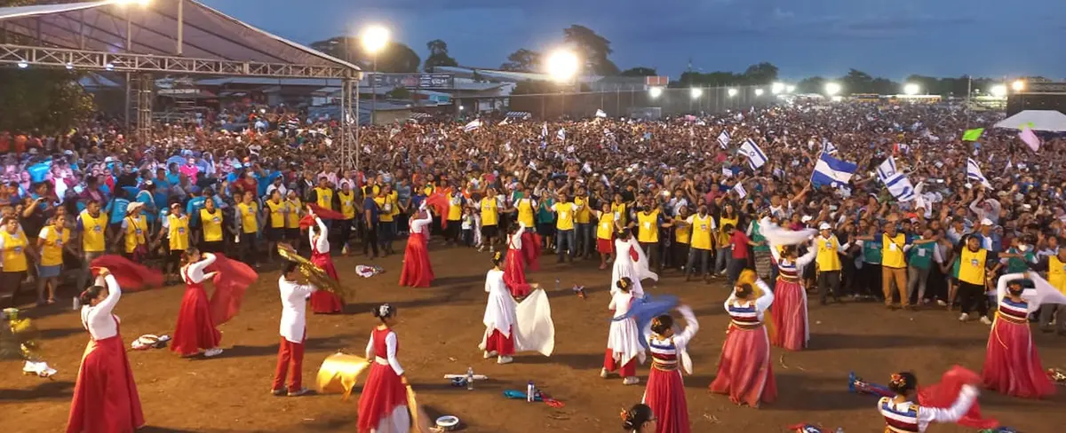 Caraceños exaltan a Cristo en la cruzada evangelística “Buenas Nuevas Nicaragua”
