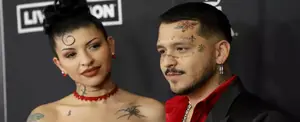 Cazzu comparte nueva foto de su bebé con Christian Nodal