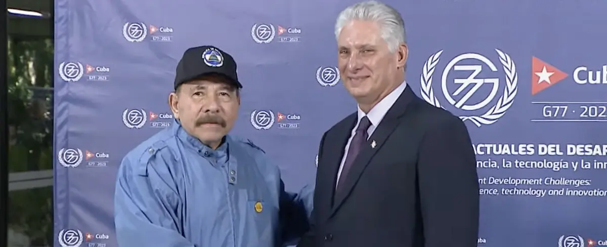 Presidente Daniel Ortega arriba a Cuba para participar en cumbre G77 y China