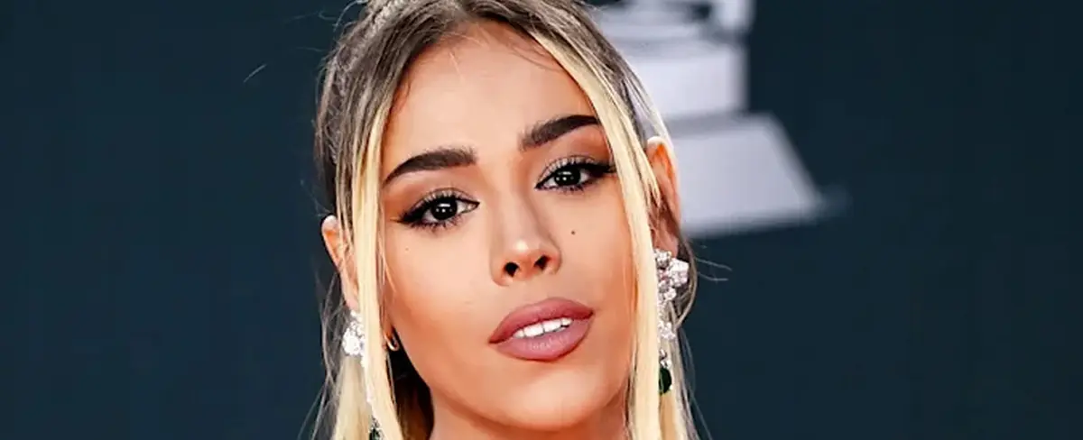 Danna Paola cantará el himno de México en la pelea del Canelo
