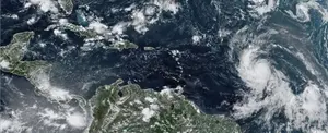 Potente huracán Lee de categoría 5 avanza hacia el atlántico occidental