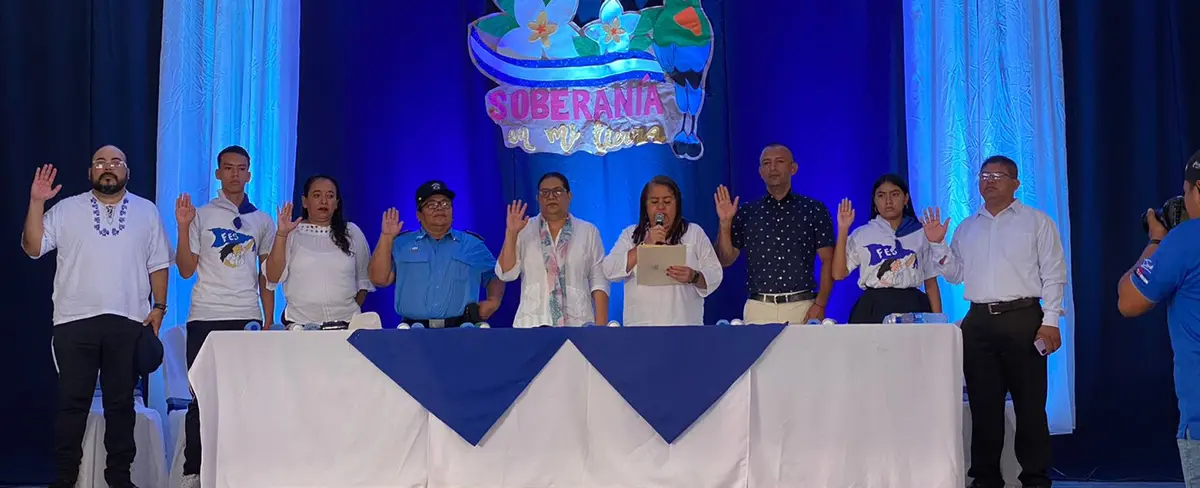 Comunidad educativa de Masaya rebosa de orgullo patrio