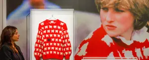 Más de 1 millón de dólares por el suéter de la princesa Diana
