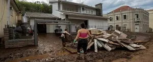Aumenta a 50 la cifra de muertos por ciclón en el sur de Brasil
