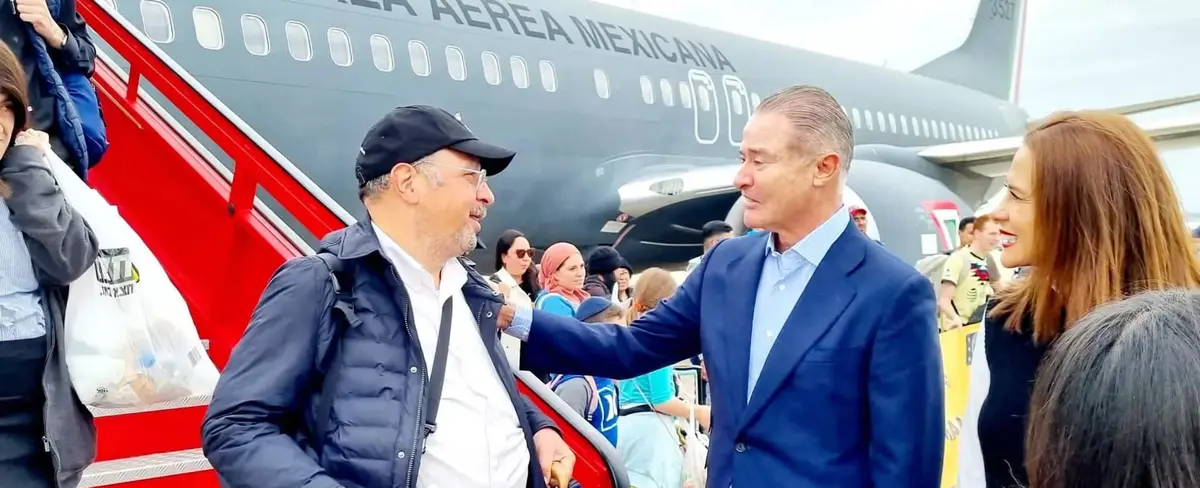 Mexicanos salen de Israel a través de vuelos humanitarios