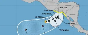 El Salvador inicia evacuaciones ante fuertes lluvias por la tormenta tropical Pilar