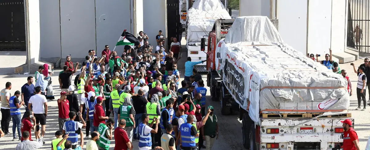 Llegan 20 caminones con ayuda humanitaria  a la asediada Franja de Gaza