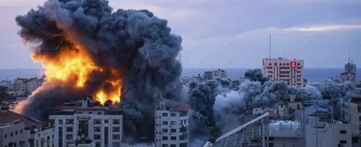 Más de 2 mil palestinos muertos por bombardeos de Israel en Gaza