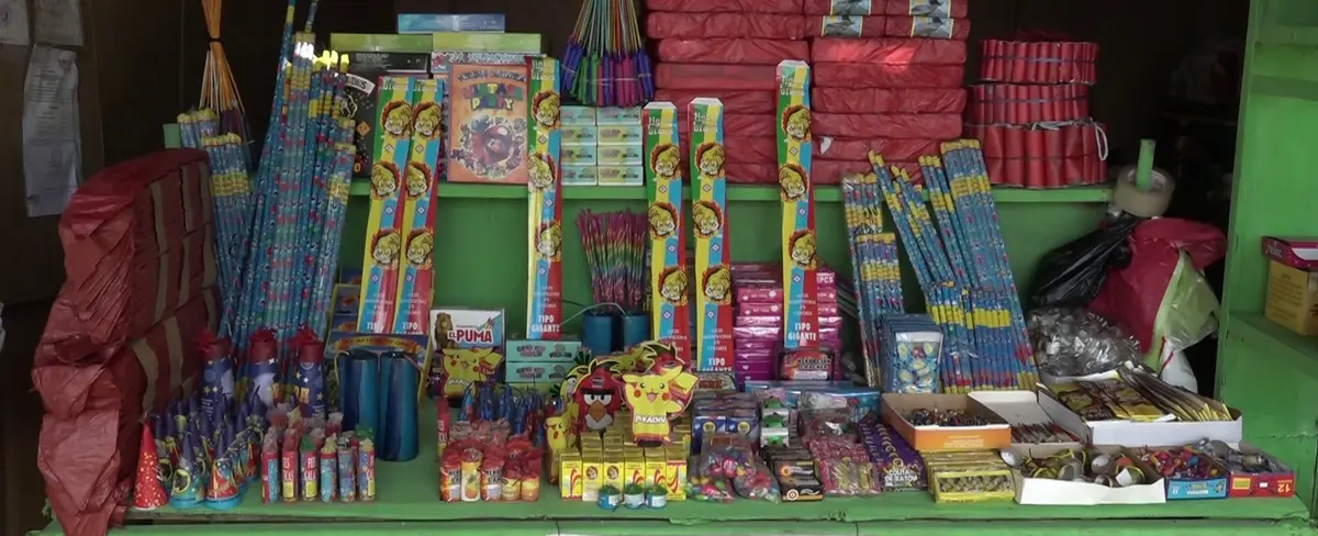 Comerciantes de pólvora en Managua listos para atender a las familias