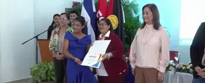 Nicaragua: más de 52 mil estudiantes reciben certificados de inglés