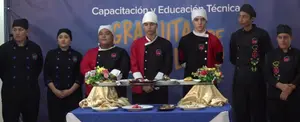Alumnos de la escuela de Hotelería y Turismo presentan técnicas de cocina creativa